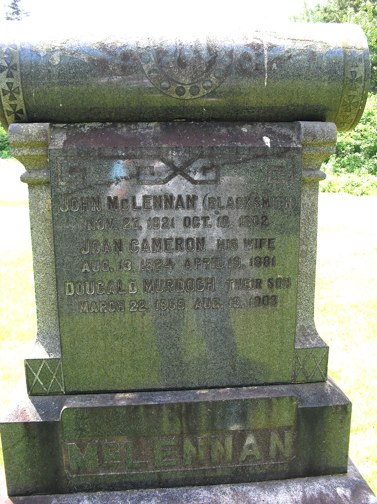 Photo of headstones/John McLennan d1902 hdstn Forbes UC RDen